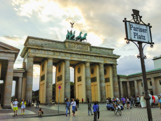 besuchen_Sie_das_Brandenburger_in_Berlin