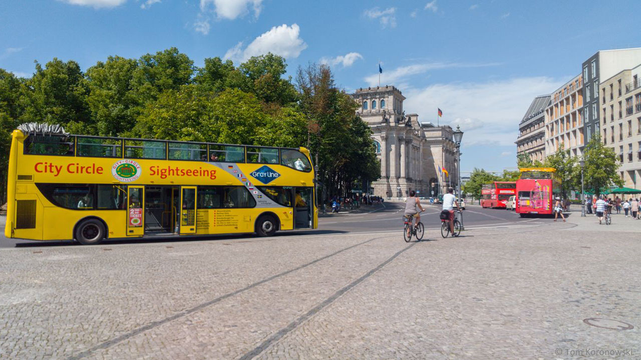 Berlin Combo Package: City Tour & Spree Boat Tour